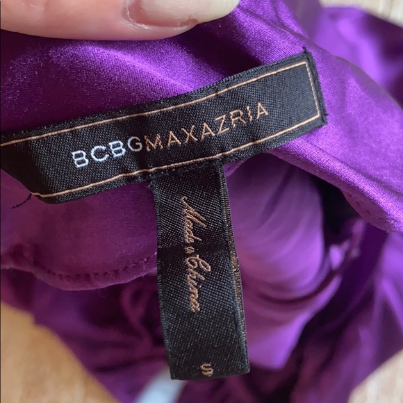 BCBG | NWOT Silk Ruffle Top - Picture 6 of 7